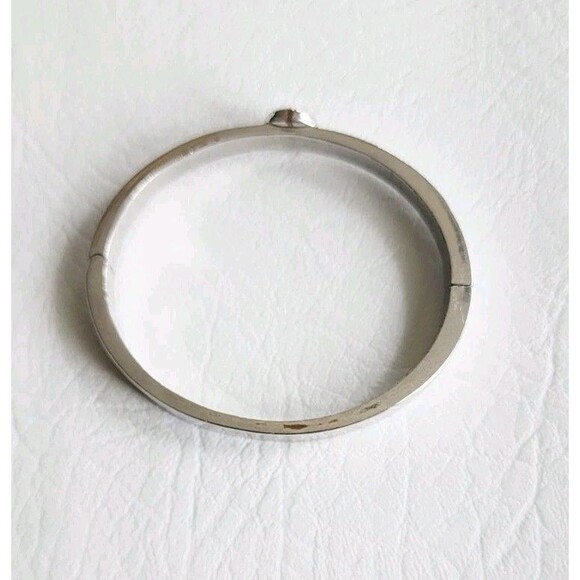 Coach Signature Logo Open Circle Hinged Bangle Silver Tone 6.75" - Picture 5 of 6